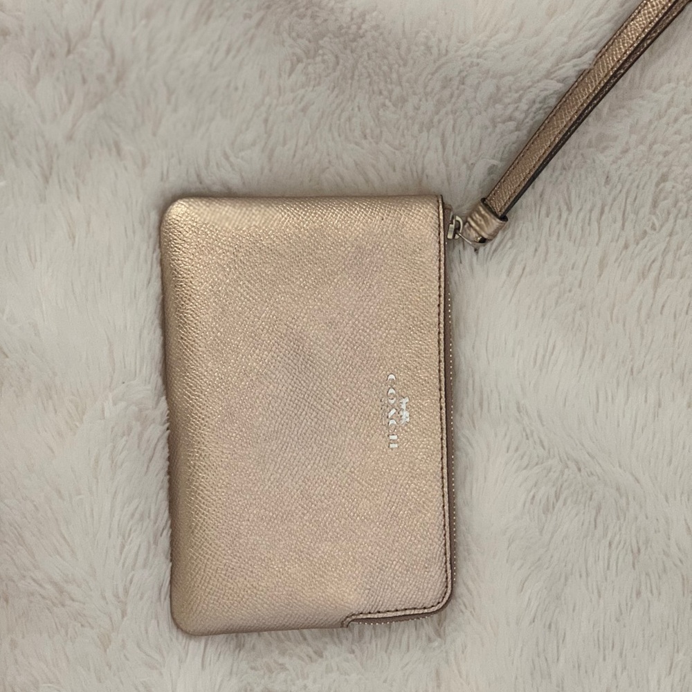 Gold Coach Backpack! - Picture 3 of 6